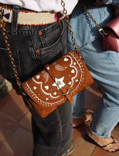 Charger l'image dans la galerie, SAC EN DAIM CALAMITY J
