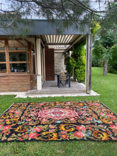 Charger l'image dans la galerie, Tapis Moldave Vintage Pépite