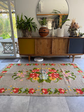 Charger l'image dans la galerie, Tapis Moldave Summer 4