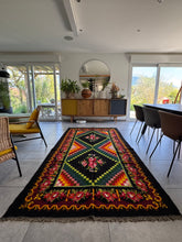 Charger l'image dans la galerie, Tapis Moldave Summer 3