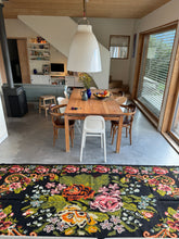 Charger l'image dans la galerie, Tapis Moldave Vintage Victoire 5