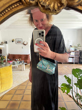 Charger l'image dans la galerie, Sac Bee By Sandra tout en cuir Zébra Lova 🦓💙💙🪩