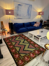 Charger l'image dans la galerie, Tapis Moldave Vintage Diane 4