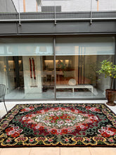 Charger l'image dans la galerie, Tapis Moldave Vintage Diane 6