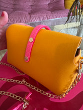 Charger l'image dans la galerie, Sac B tout en cuir Manille 🔥🔥😍☀️☀️💫