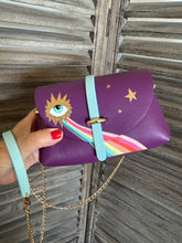 Charger l'image dans la galerie, Sac B Rainbow Eyes 🌈👁️❤️☀️
