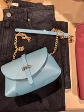 Charger l'image dans la galerie, Sac Bee Tout en Cuir Irisé Yvette ✨✨✨