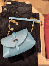 Charger l'image dans la galerie, Sac Bee Tout en Cuir Irisé Yvette ✨✨✨
