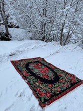 Charger l'image dans la galerie, Tapis Moldave Vintage Gresse 4