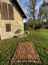 Charger l'image dans la galerie, Tapis Moldave Vintage Hansel et Gretel 2