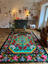 Charger l'image dans la galerie, Tapis Moldave Vintage Acquarius 1