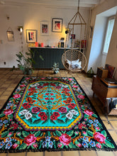 Charger l'image dans la galerie, Tapis Moldave Vintage Acquarius 1