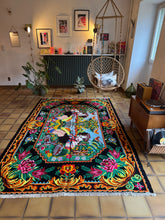 Charger l'image dans la galerie, Tapis Moldave Vintage en laine bouillie et soie Aquarius 2