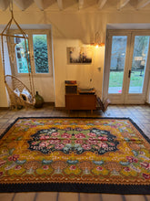 Charger l'image dans la galerie, Tapis Moldave Vintage Flamme 1