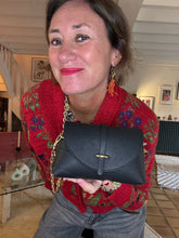 Upload image to gallery, SAC EN CUIR GRAINÉ NOIR NELLY