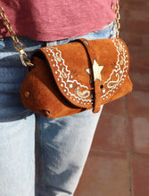 Charger l'image dans la galerie, SAC EN DAIM CALAMITY J