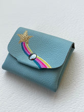 Charger l'image dans la galerie, Porte Monnaie En Cuir Rainbow Star

