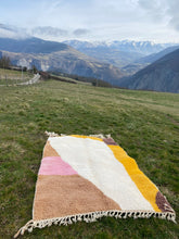 Charger l&#39;image dans la galerie, Tapis Béni Ouarain Neuf Soleil 1
