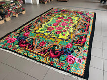 Charger l'image dans la galerie, Tapis Moldave Vintage New Co September 1

