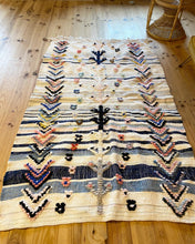 Charger l&#39;image dans la galerie, Tapis Boucherouite Neuf tissé sur un Kilim Neuf Poésie 2
