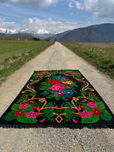 Upload image to gallery, Tapis Moldave Vintage Wow 1
