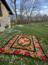 Upload image to gallery, Tapis Moldave Vintage WoW 3

