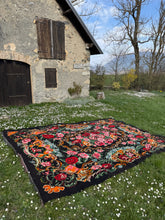 Upload image to gallery, Tapis Moldave Vintage WoW 7
