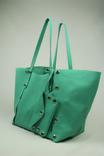 Charger l'image dans la galerie, SAC CABAS GEORGES CUIR LISSE VERT
