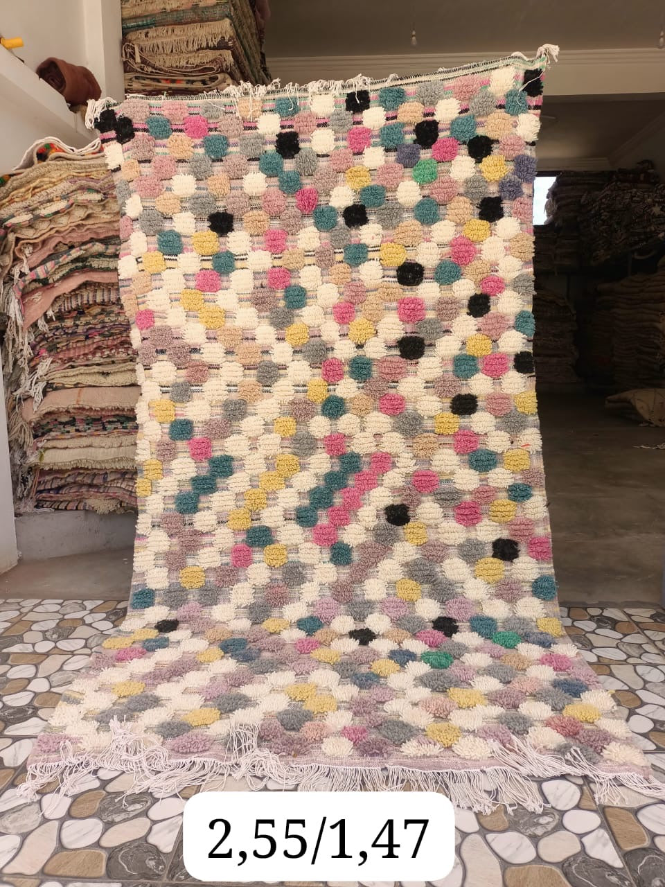 Tapis Azilal Neuf tout en relief Nounza