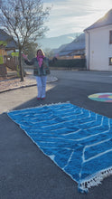 Charger et lire la vidéo dans la visionneuse de la Galerie, Tapis Beni Ouarain Neuf Playa 1
