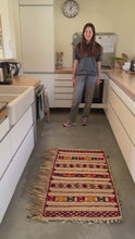 Charger et lire la vidéo dans la visionneuse de la Galerie, Tapis en Rafia Simone 6

