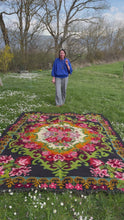 Charger et lire la vidéo dans la visionneuse de la Galerie, Tapis Moldave Vintage Wow 4
