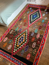 Charger l&#39;image dans la galerie, Tapis Azilal Vintage Snow 2
